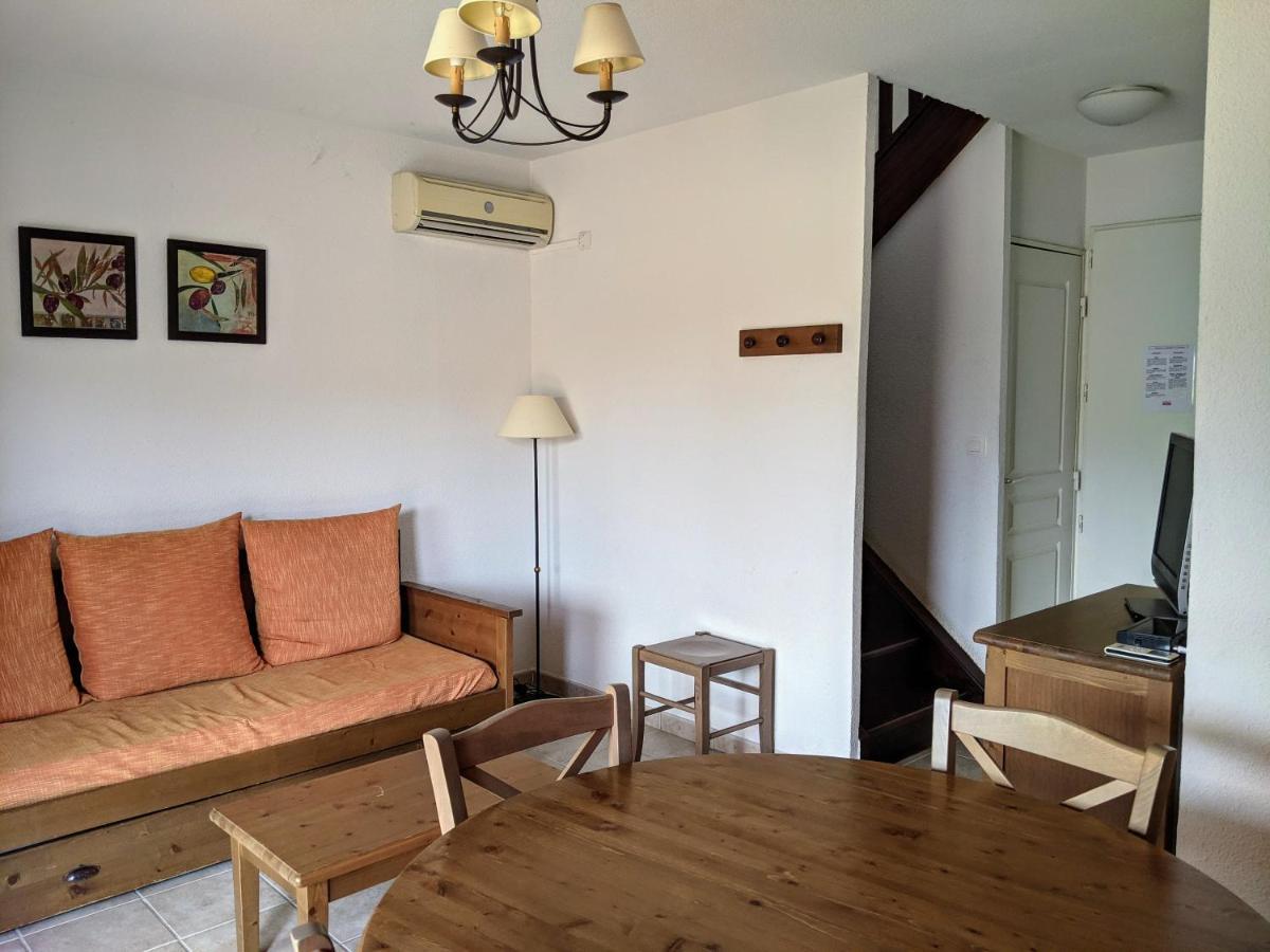 Maisonnette Dans Domaine Avec Piscine A Nyons, Pays Des Olives מראה חיצוני תמונה