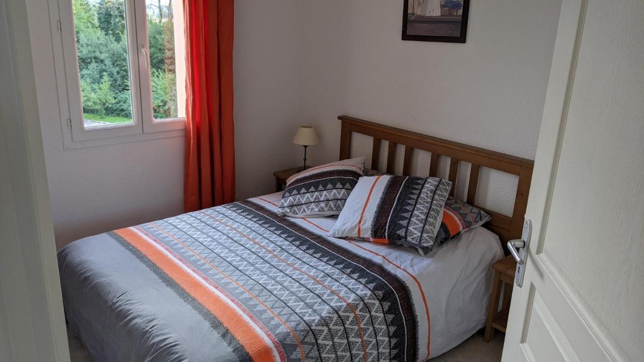 Maisonnette Dans Domaine Avec Piscine A Nyons, Pays Des Olives מראה חיצוני תמונה